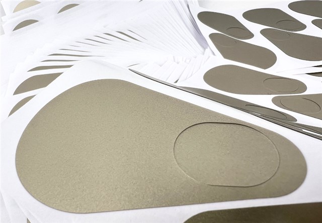 不干膠標簽-地刷蓋裝飾片